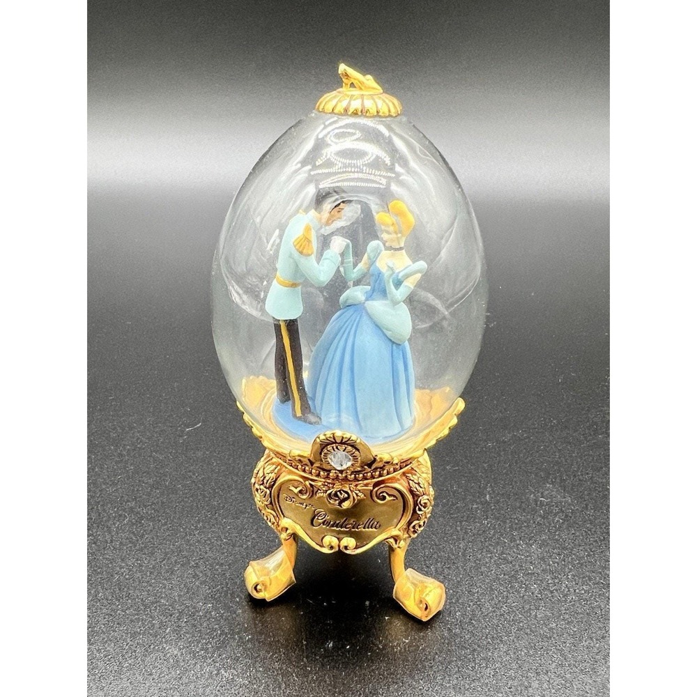 Disney Cinderella & Prince Charming Franklin Mint Collector's Glass Egg - Rare